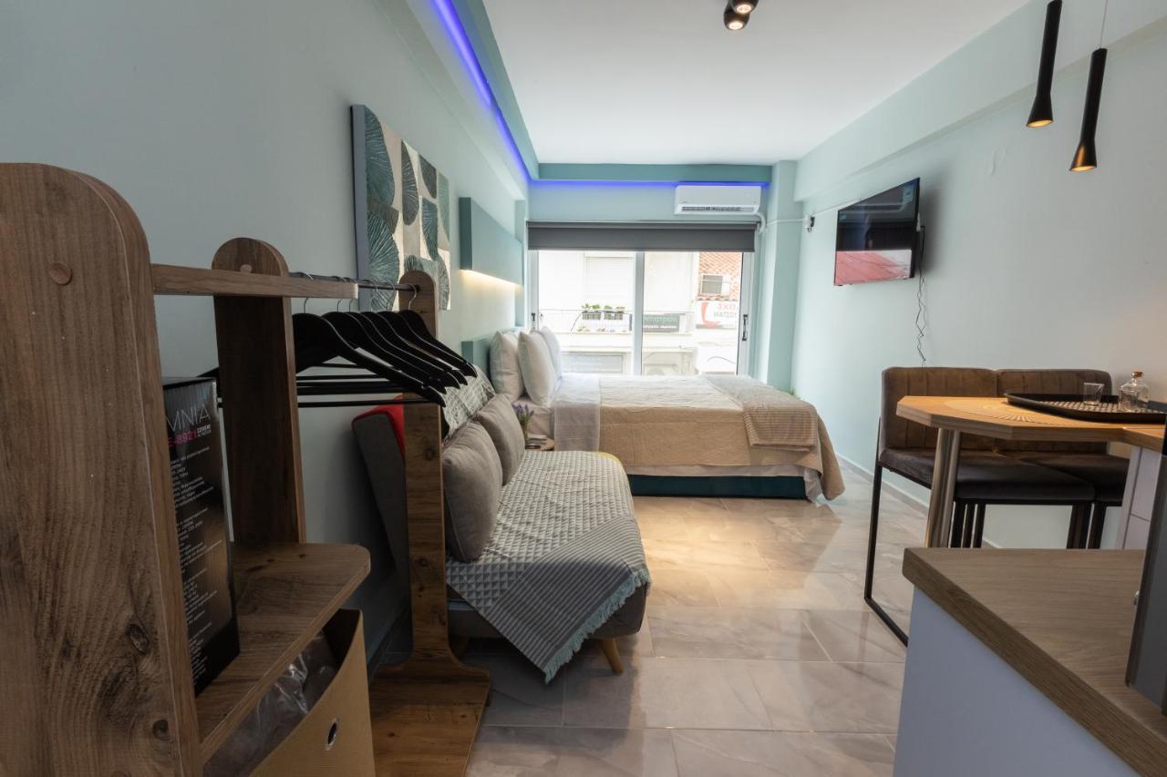 Ellmar - New & Modern Studio In The Center Chalkís Esterno foto